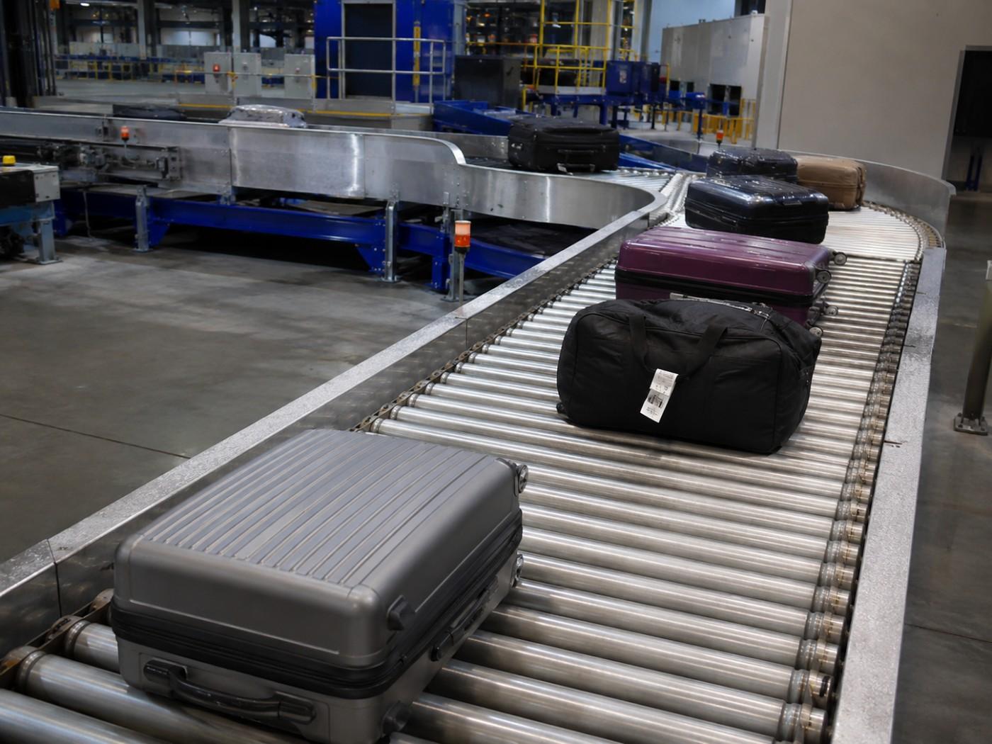 Airport Roller Conveyor conveyor belt application