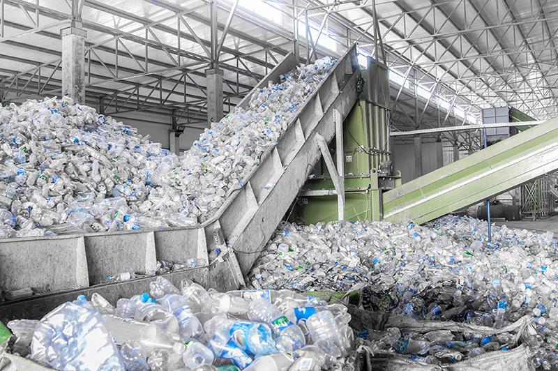 Plastic Recycling Conveyor conveyor belt application